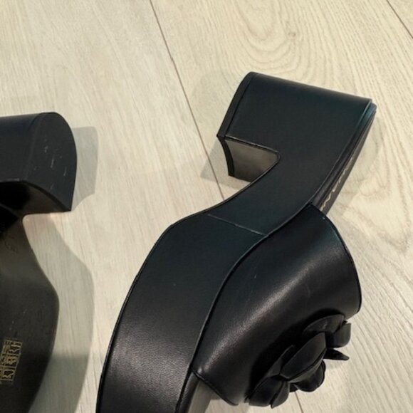 Chanel Platforms - Picture 9 of 12